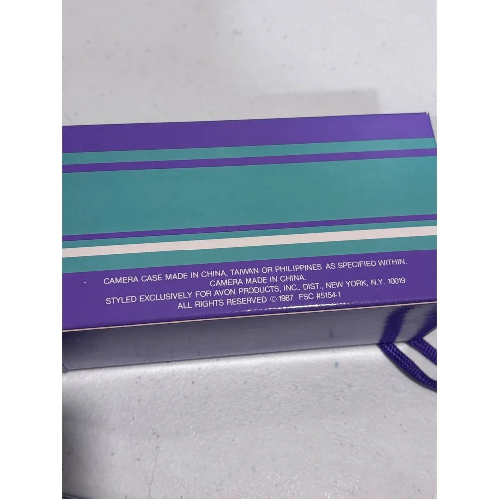 Vintage 1987 Vivitar Point N Shoot 110 Film Camera Purple Teal Avon Boxed Set